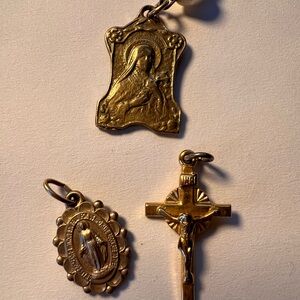 Gold Religious Pendants